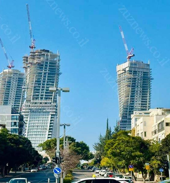 מגדלי כיכר המדינה